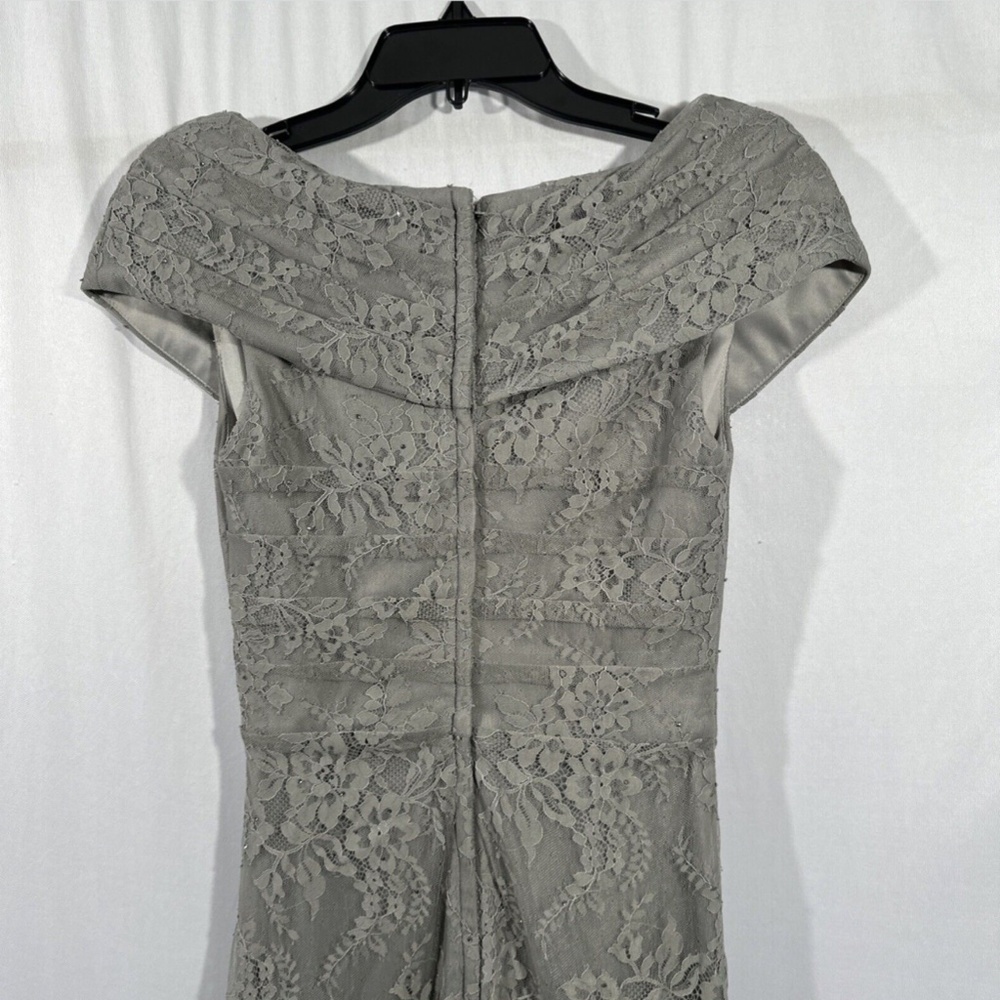 NEW $469 La Femme [ size 2 ] Portrait Neck Sparkle Lace Gown in Platinum‎ - Picture 10 of 13